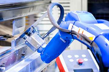 钣金行业资讯-采用机器人钣金折弯，钣金加工行业已经不再需要大批量的尺寸来使用机器人折弯机-开云网页版·官方端网站-开云online(中国)