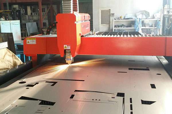 使用激光切割机精密度明显提升-开云网页版·官方端网站-开云online(中国)